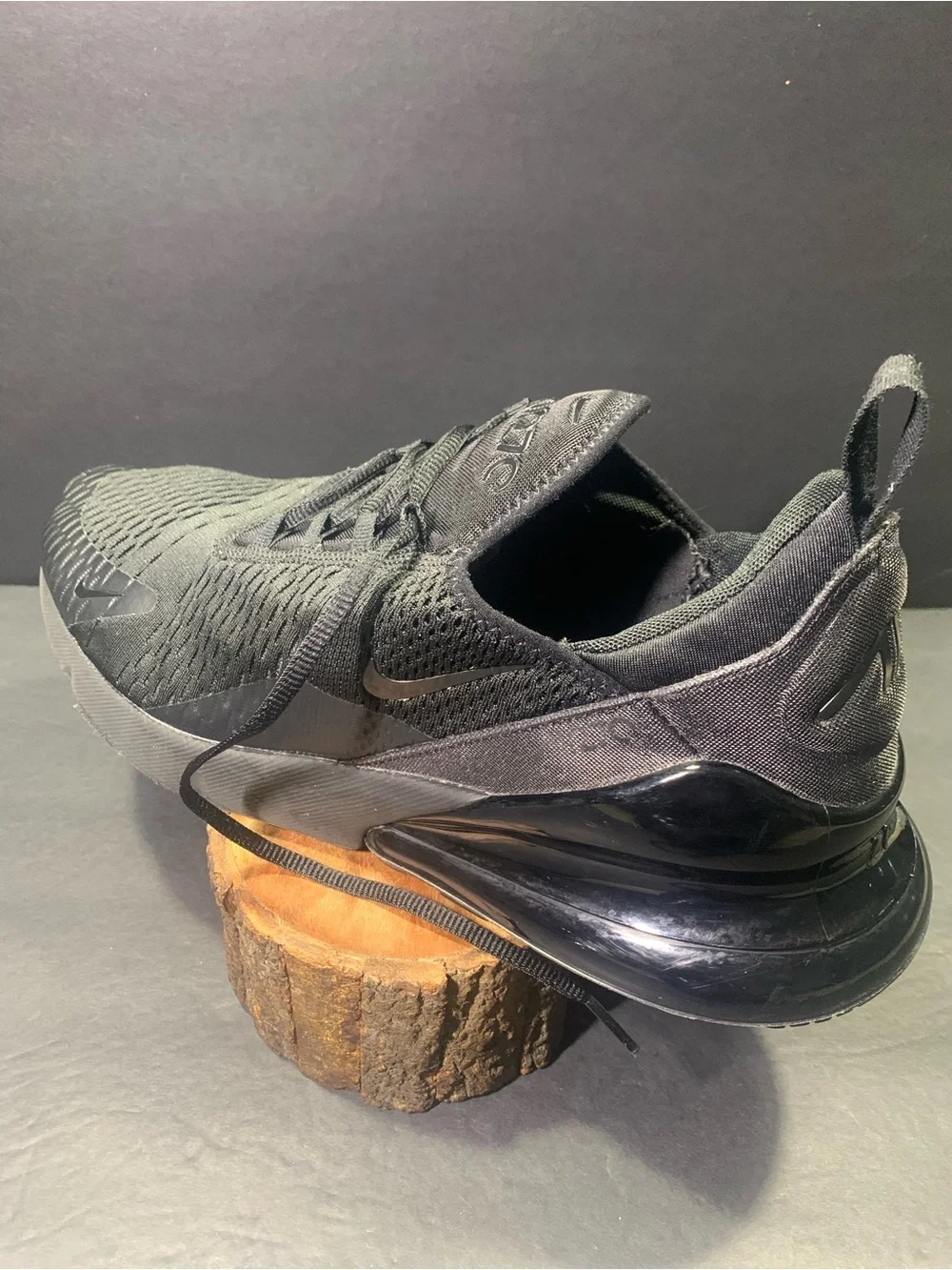 Nike Air Max 270 Men’s Black Running Walking Sneakers Shoe Size- 14
